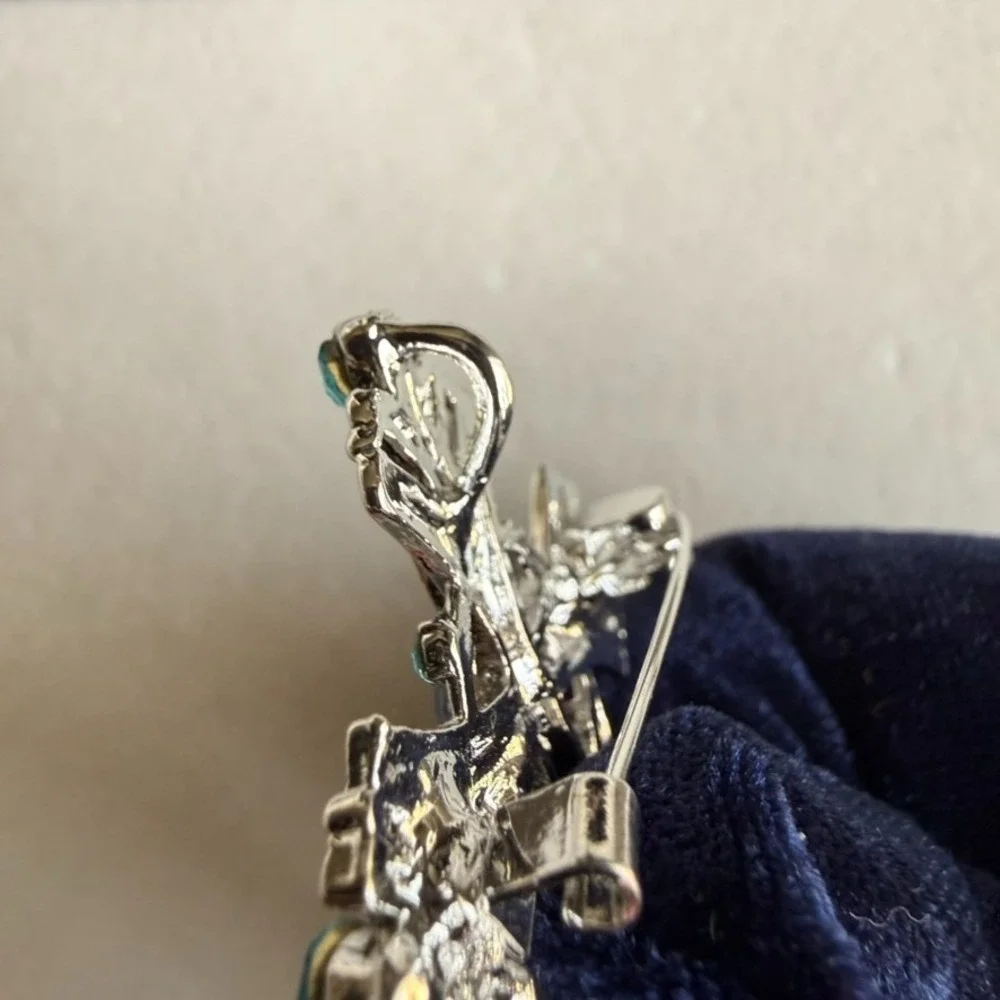Cross Brooch Pendant 2 in 1 Blue Rhinestone Silver Tone Religious Jewelry Pin